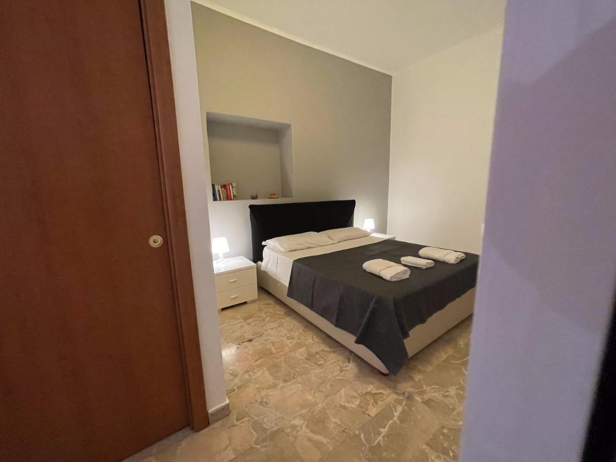 Sleepy Max Hotel Rome Bagian luar foto