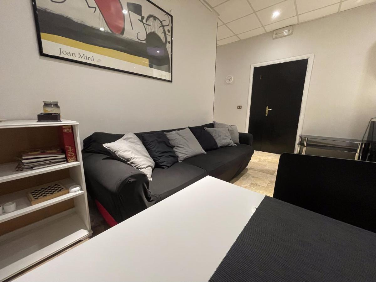 Sleepy Max Hotel Rome Bagian luar foto